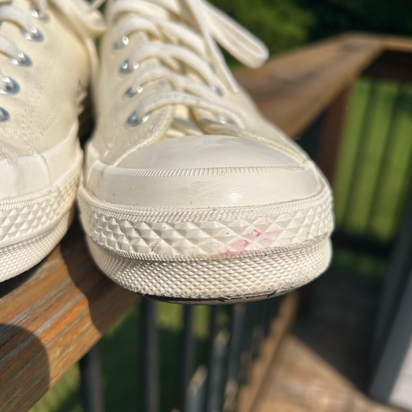 CdG PLAY x Converse Women's Chuck Taylor All Star Peek-A-Boo Low-Top Sneakers - Picture 3 of 6